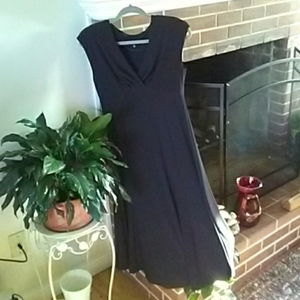 Jones New York Black Dress
